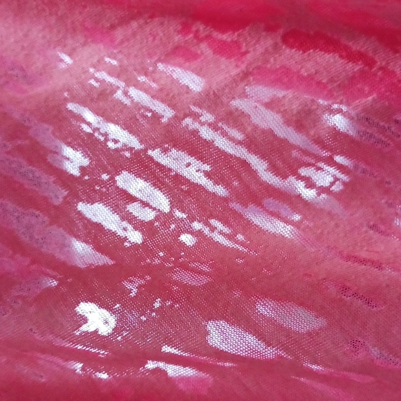 Under Armour Workout Top Size XL - Picture 5 of 5